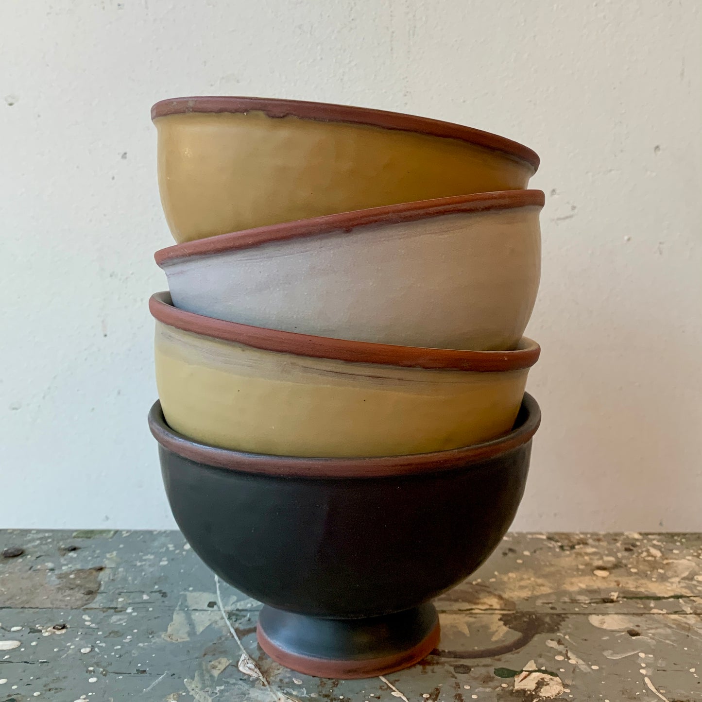 Rustic Footed Bowl - Graphite