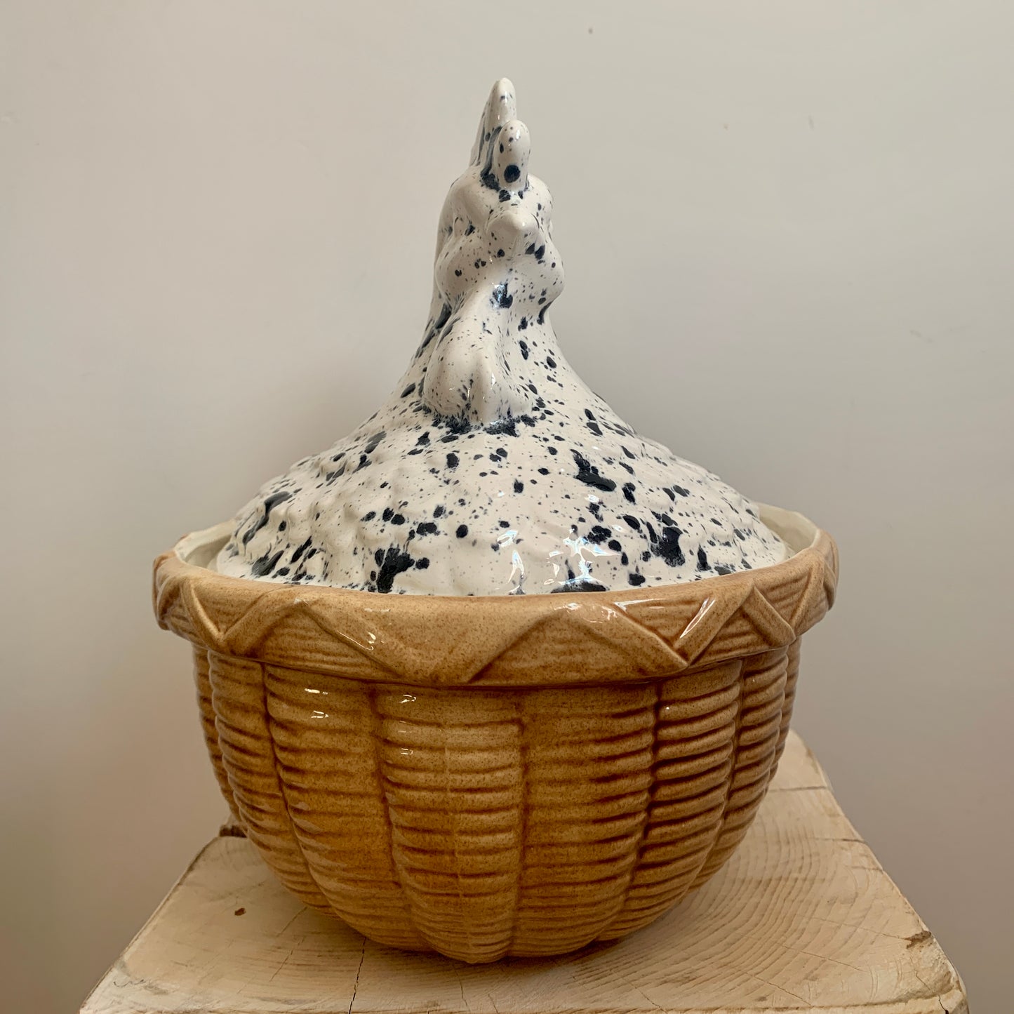 Vintage Hen Cookie Jar