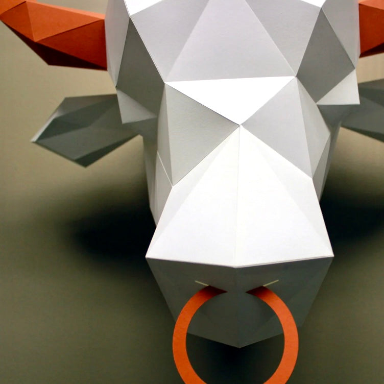 Simon the Bull -Paper DIY Kit