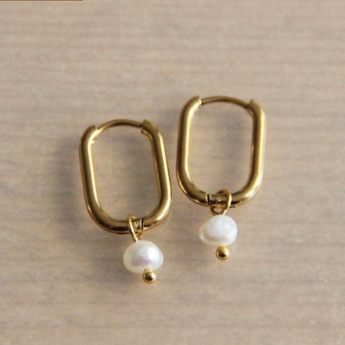 Oval Hoop with Freshwater Pearl