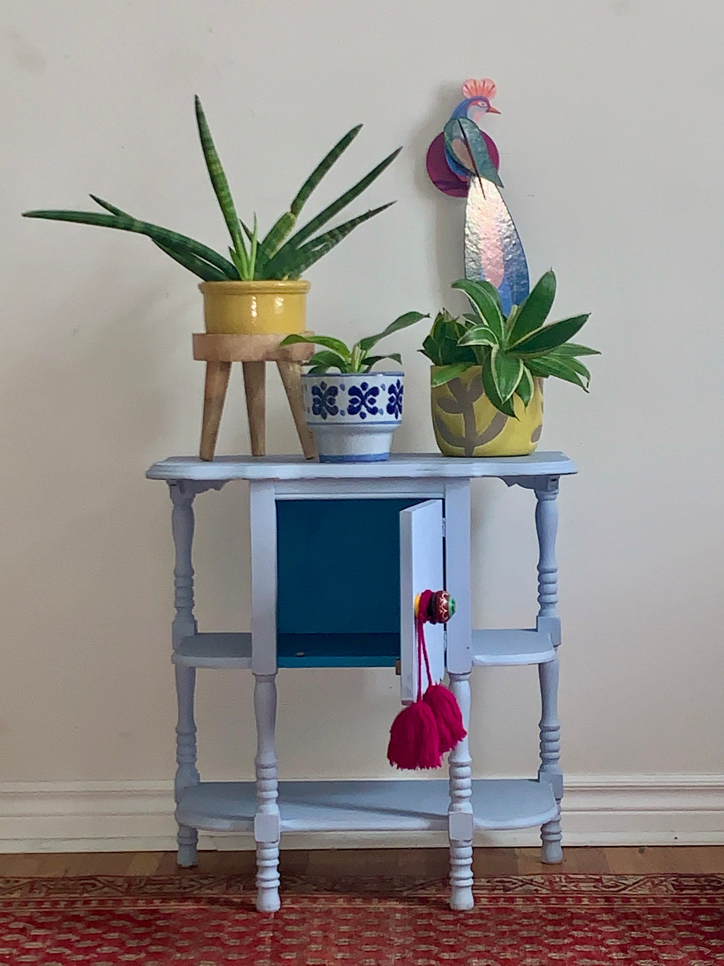 Night Stand - Louis Blue