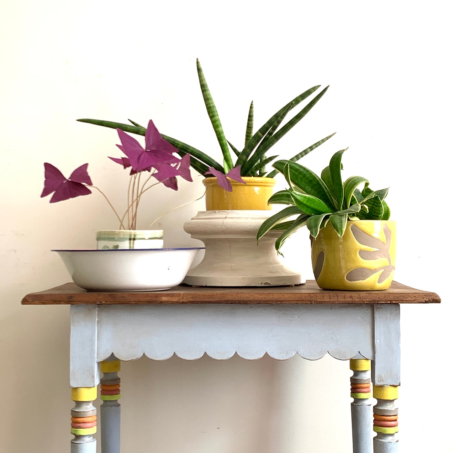 Scalloped Table