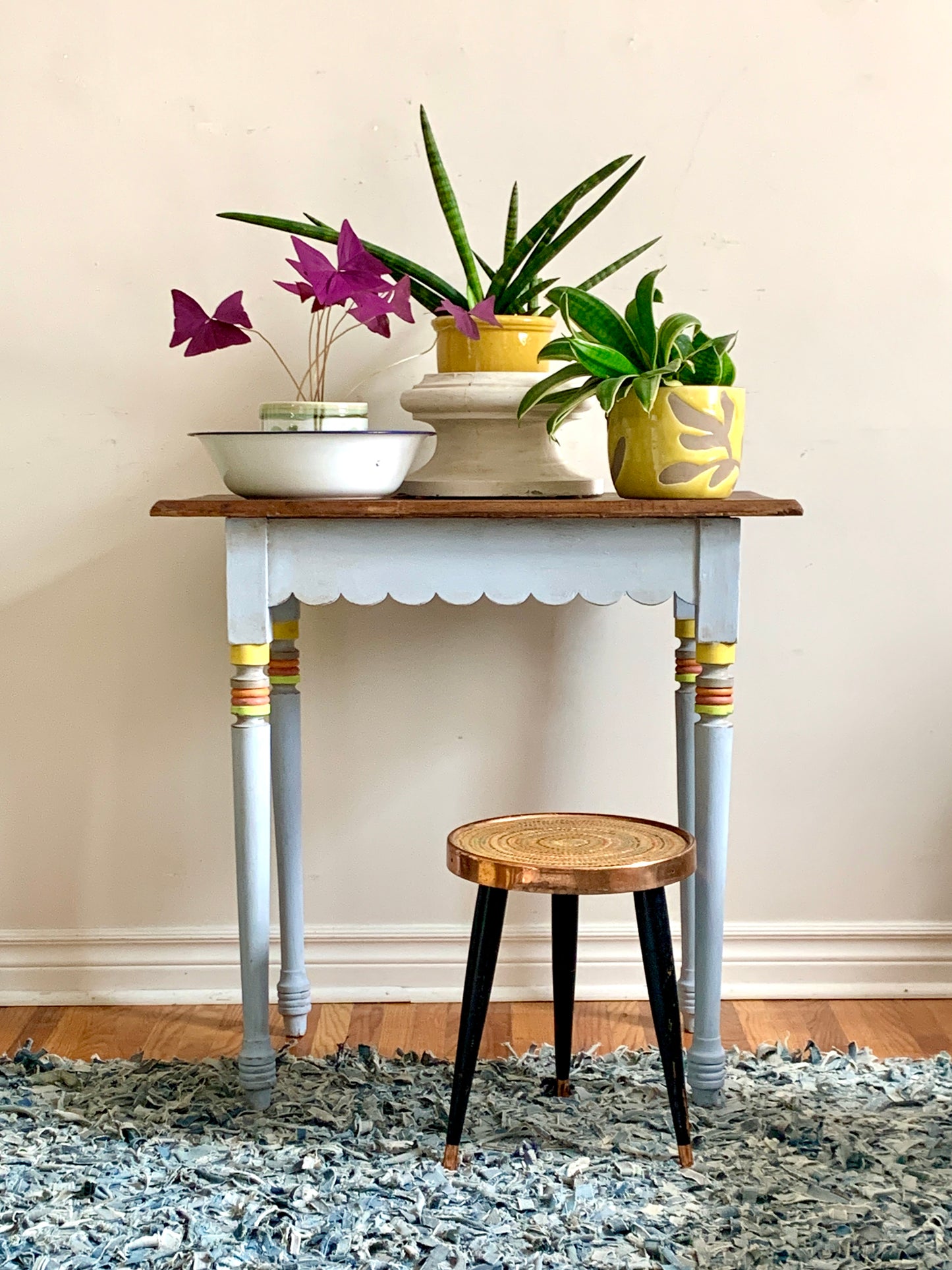 Scalloped Table