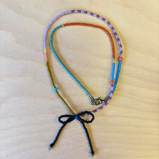 Beaded Bow Necklace - Black