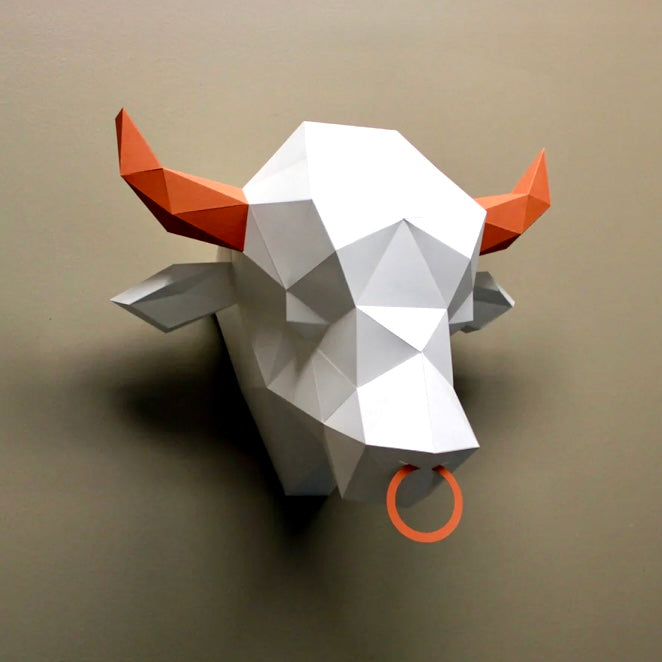 Simon the Bull -Paper DIY Kit