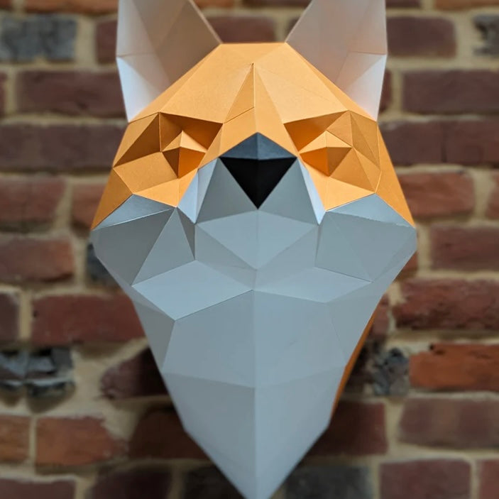 Cecilia the Fox -Paper DIY Kit