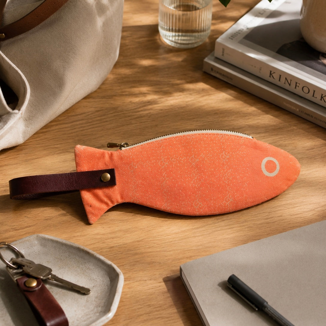 Fish Clutch - Salmon