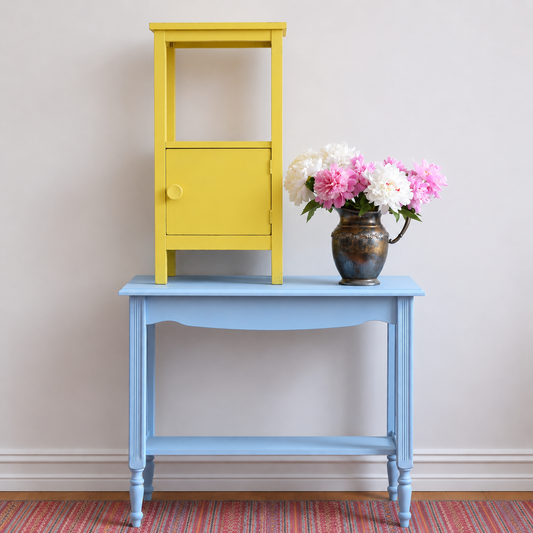 English Yellow + Louis Blue