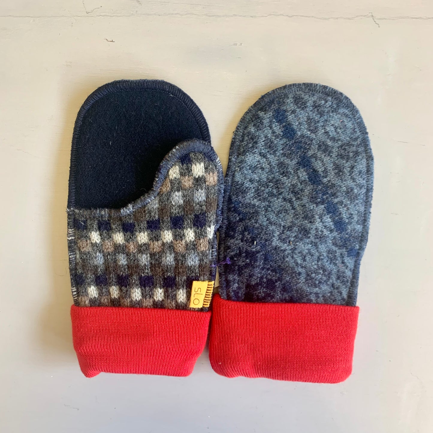 Bernie Mittens #5 - XS