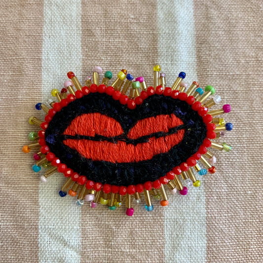 Embroidered/Beaded Brooch - Hot Lips